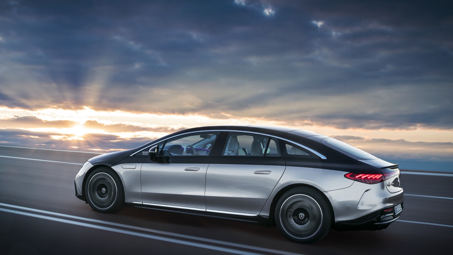Mercedes_EQS_2021-2