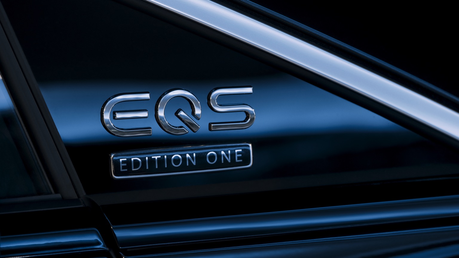 Mercedes_EQS_2021-27