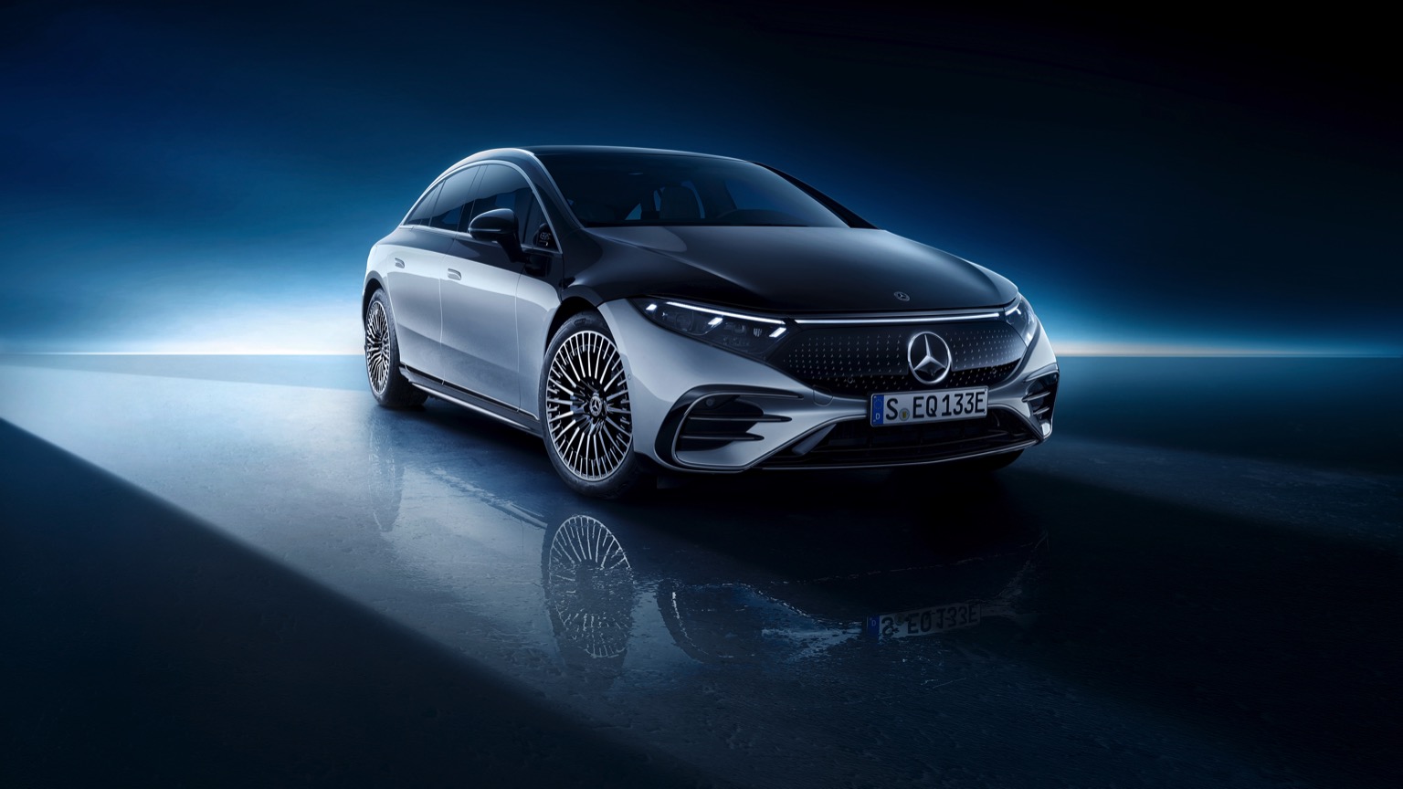 Mercedes_EQS_2021-8