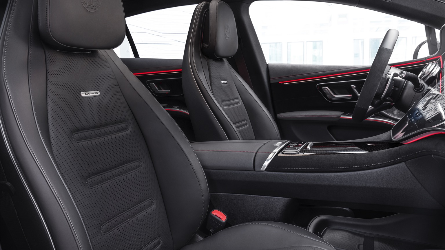 Mercedes_EQS_AMG_2021-14