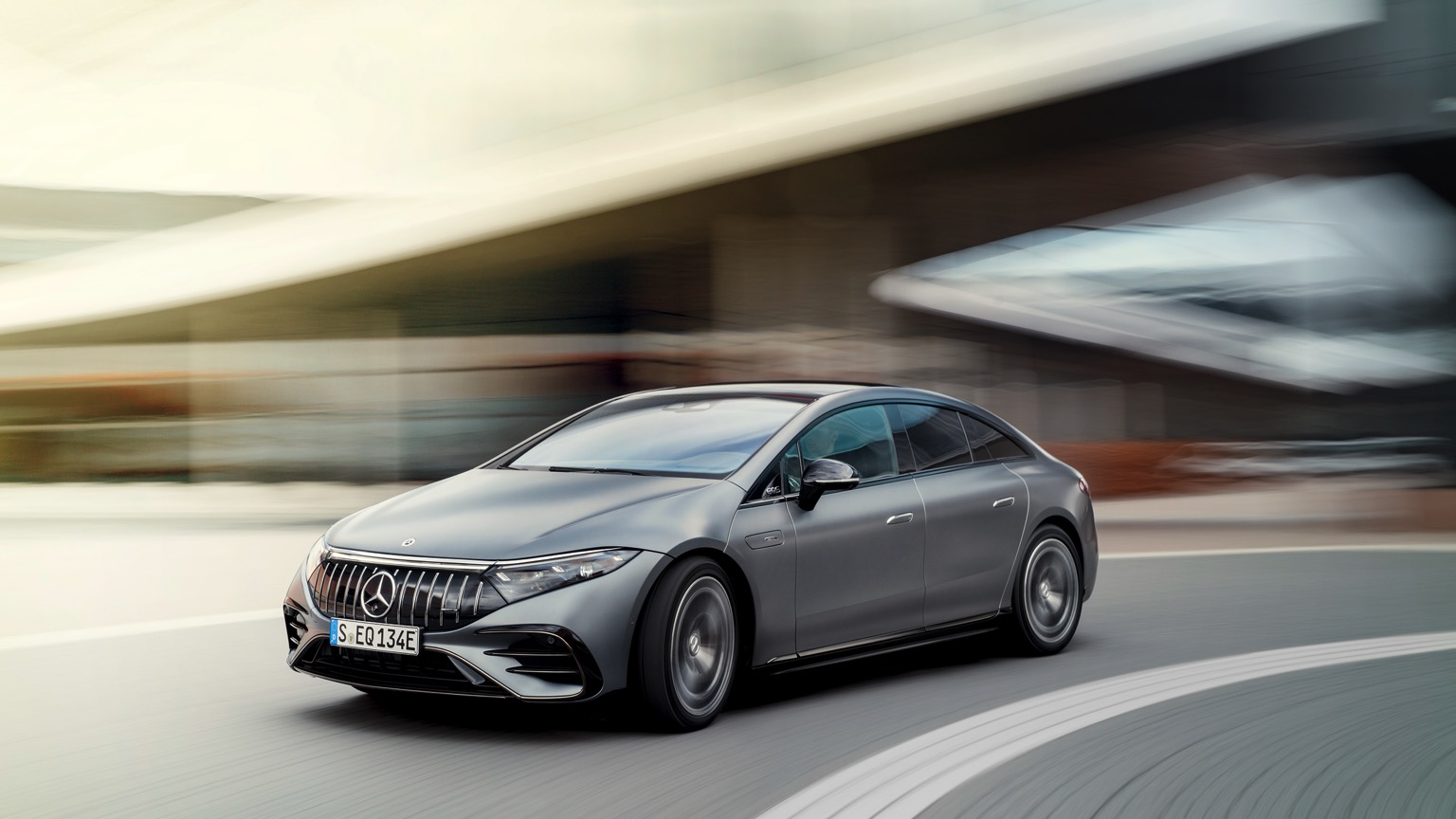 Mercedes_EQS_AMG_2021-4