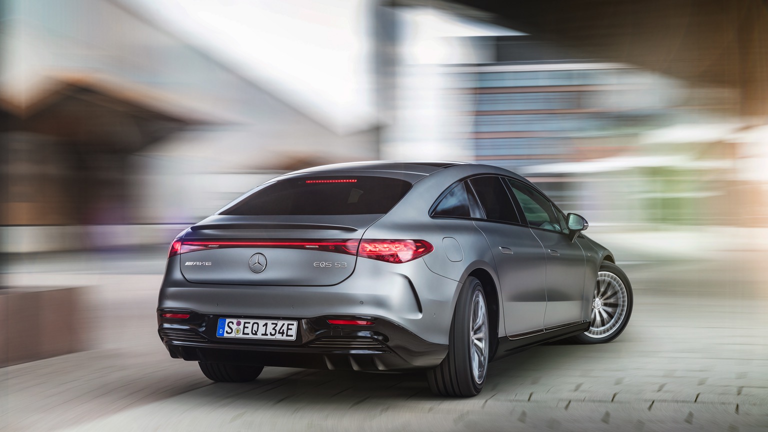 Mercedes_EQS_AMG_2021-8