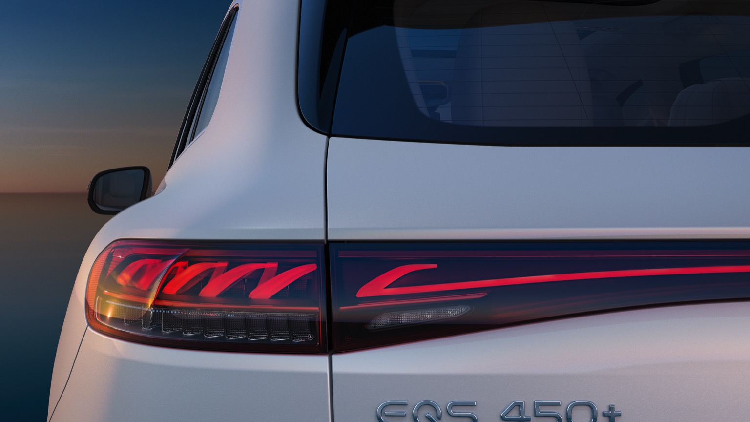 Mercedes_EQS_SUV_2022-53