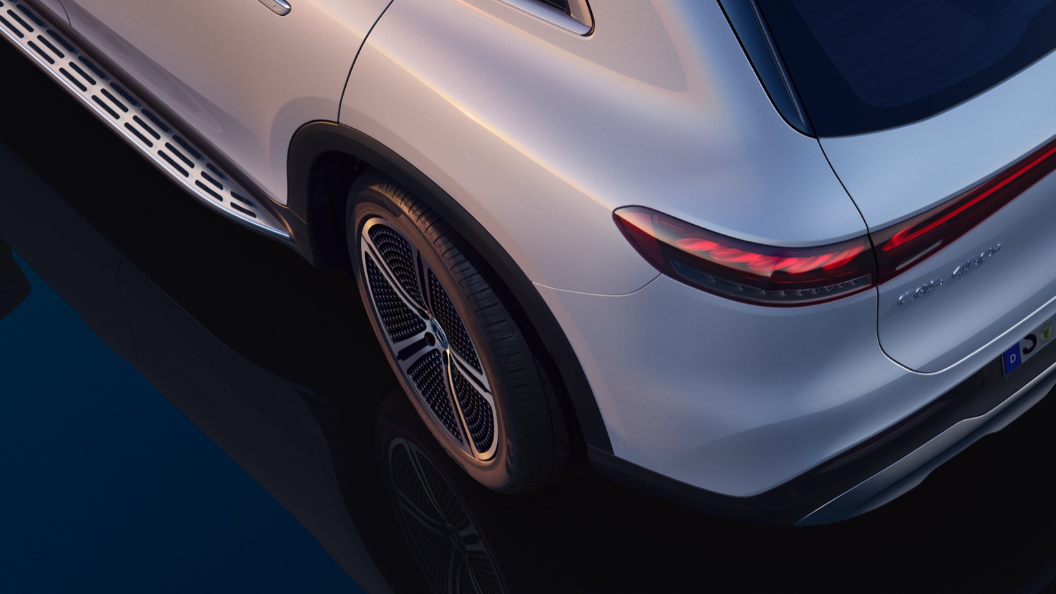 Mercedes_EQS_SUV_2022-54