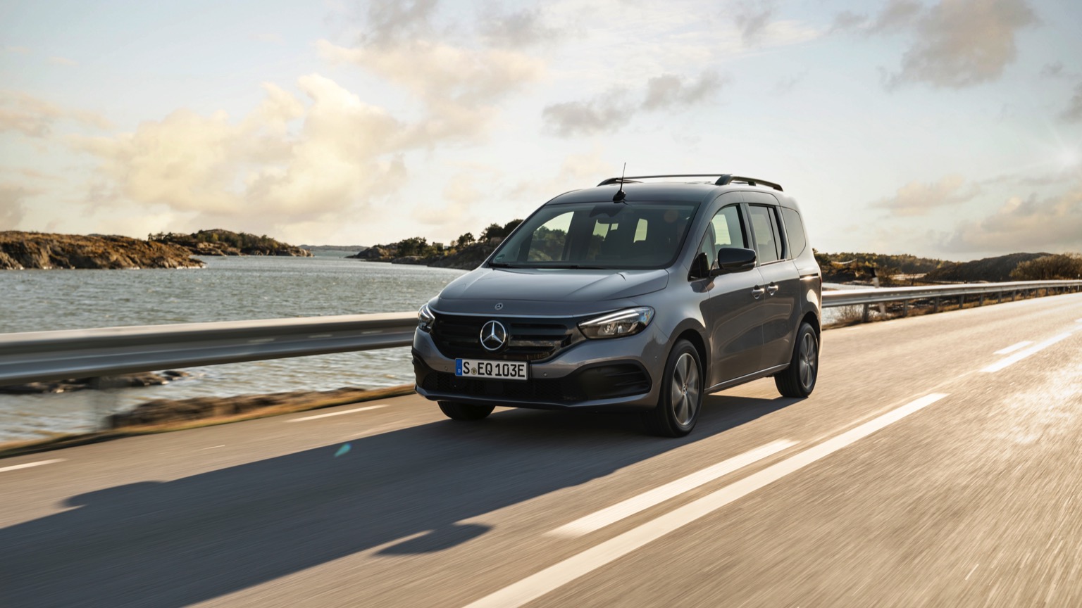 Mercedes_EQT_2023-16