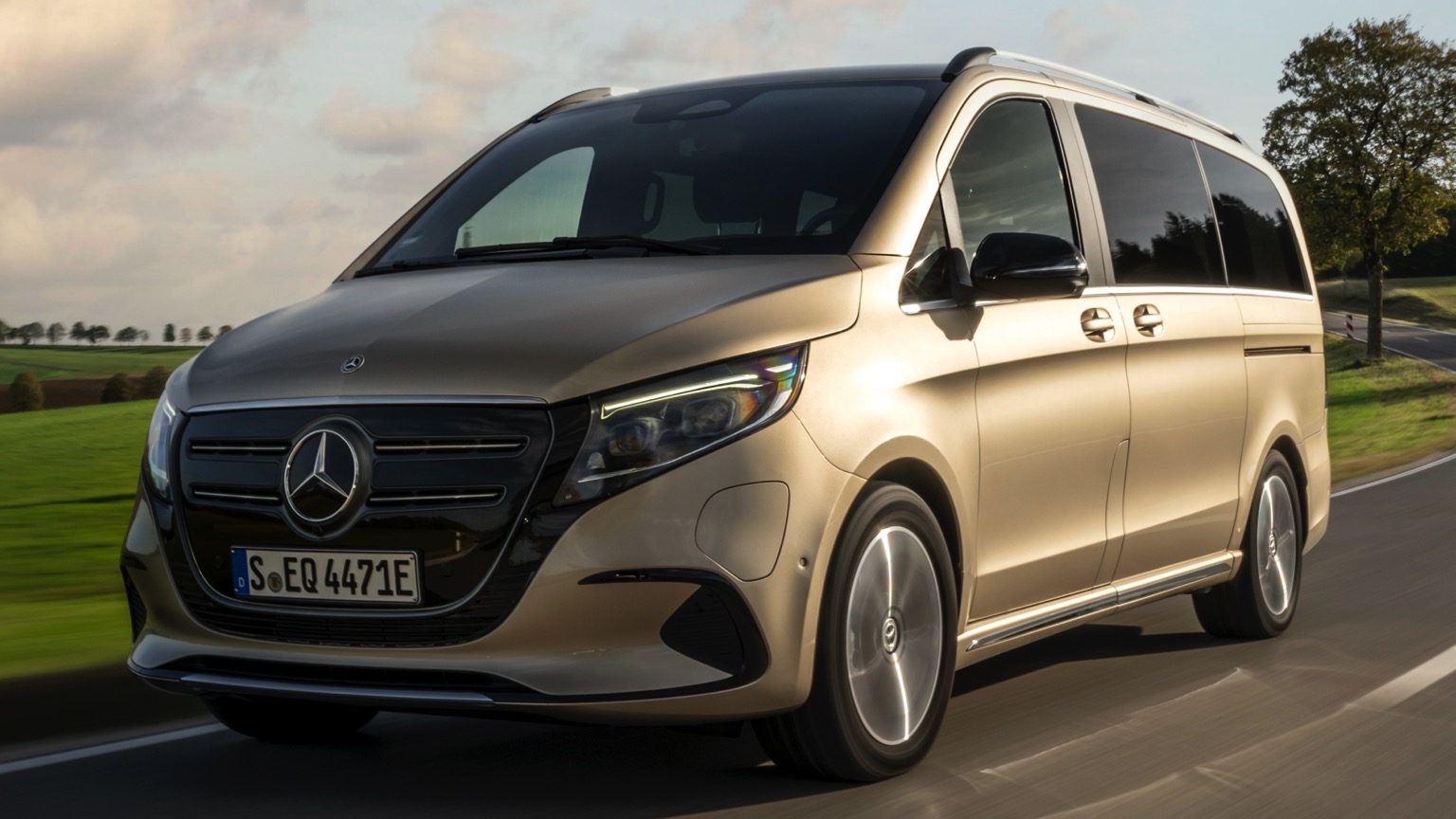 Mercedes_EQV_2024-1
