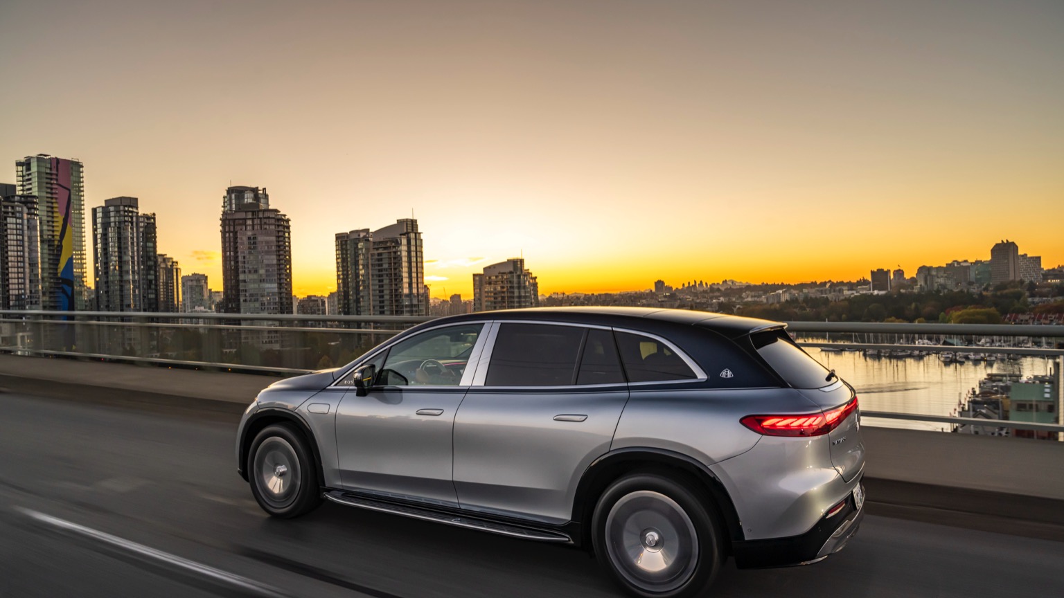 Mercedes_Maybach_EQS_SUV_2024-12