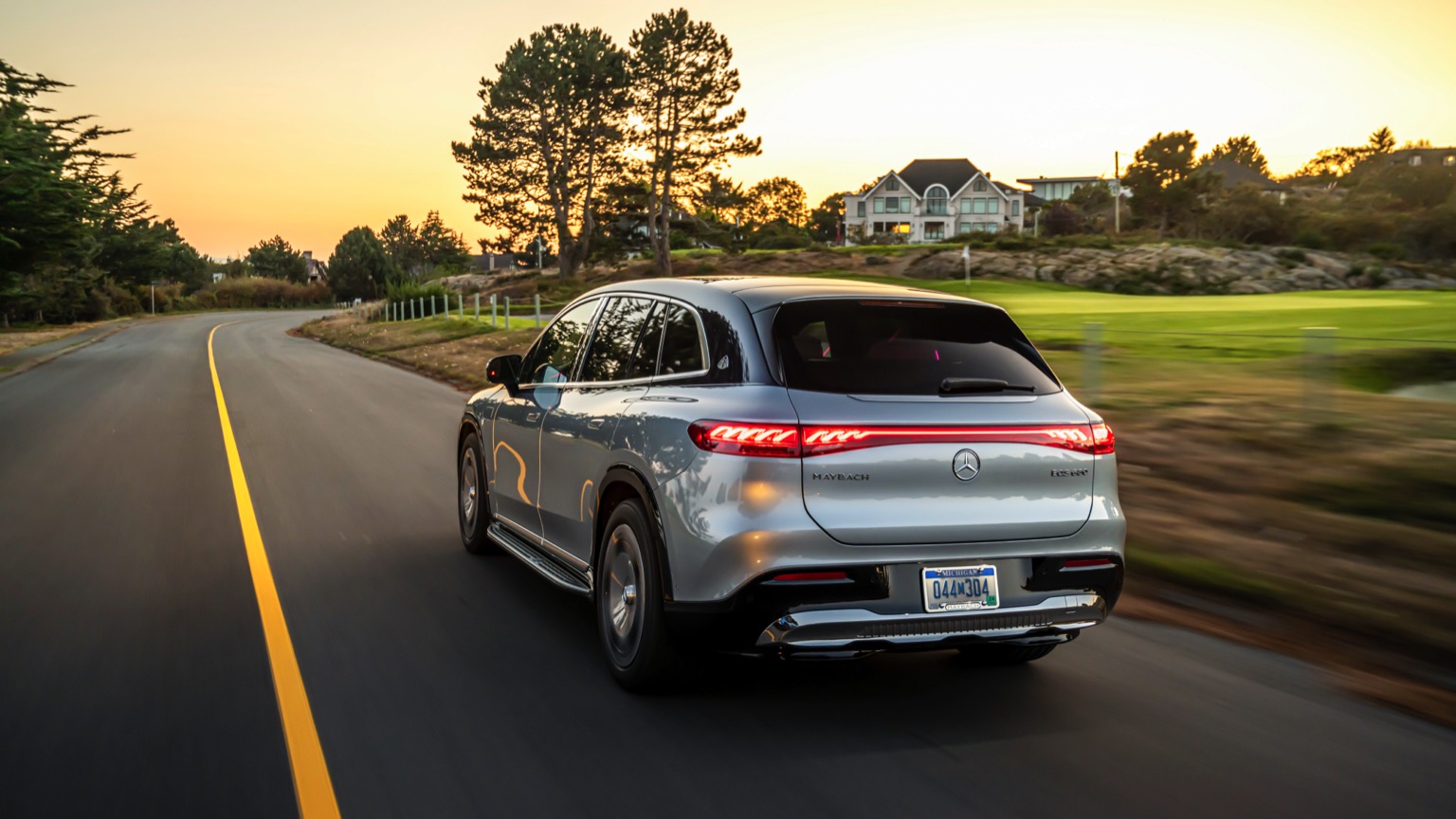 Mercedes_Maybach_EQS_SUV_2024-2