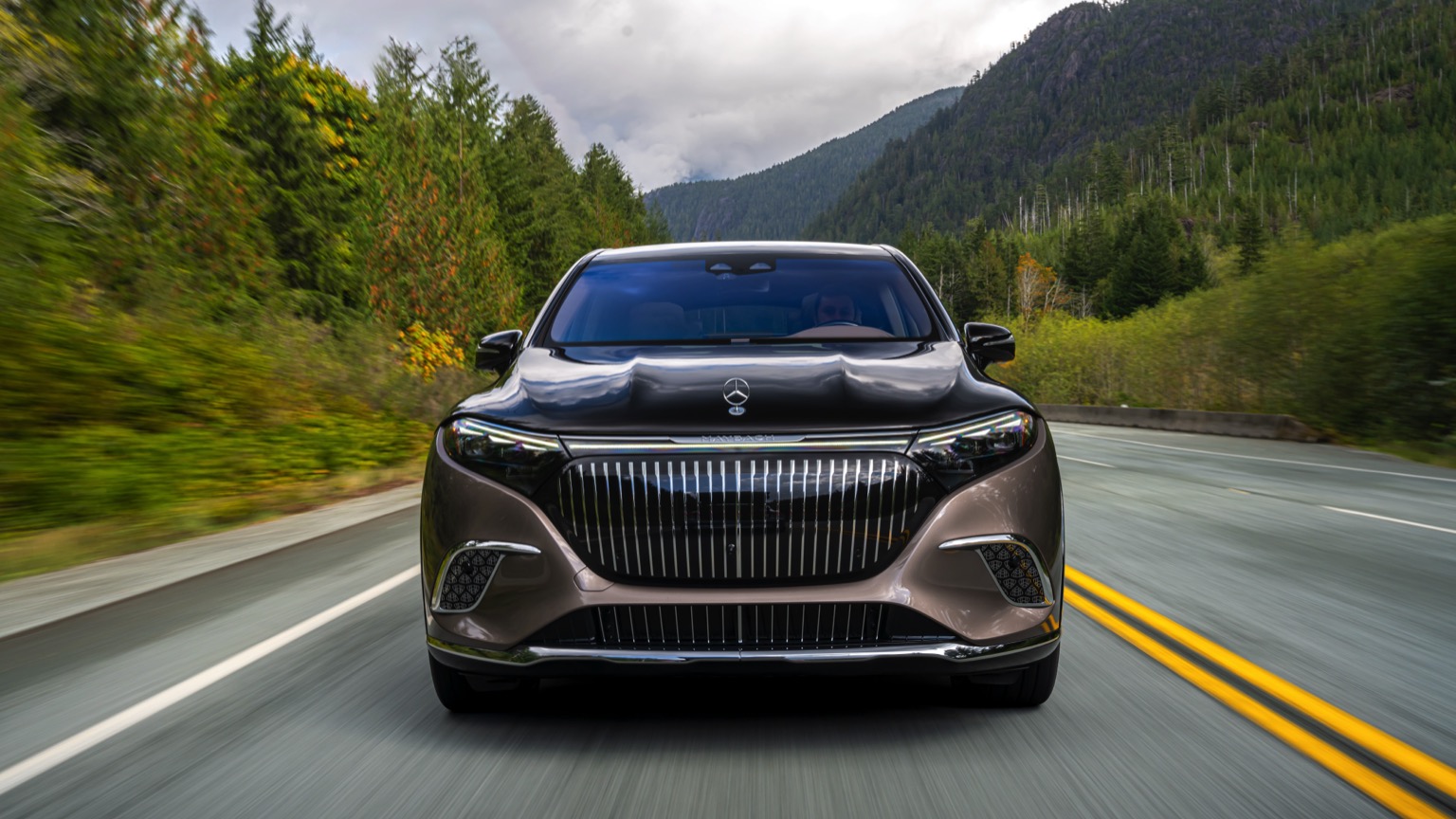 Mercedes_Maybach_EQS_SUV_2024-5