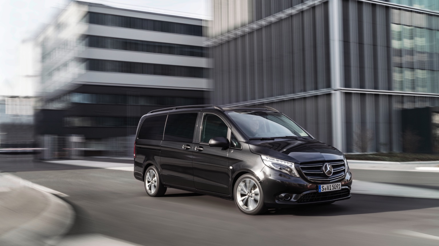 Mercedes_eVito_2019-3