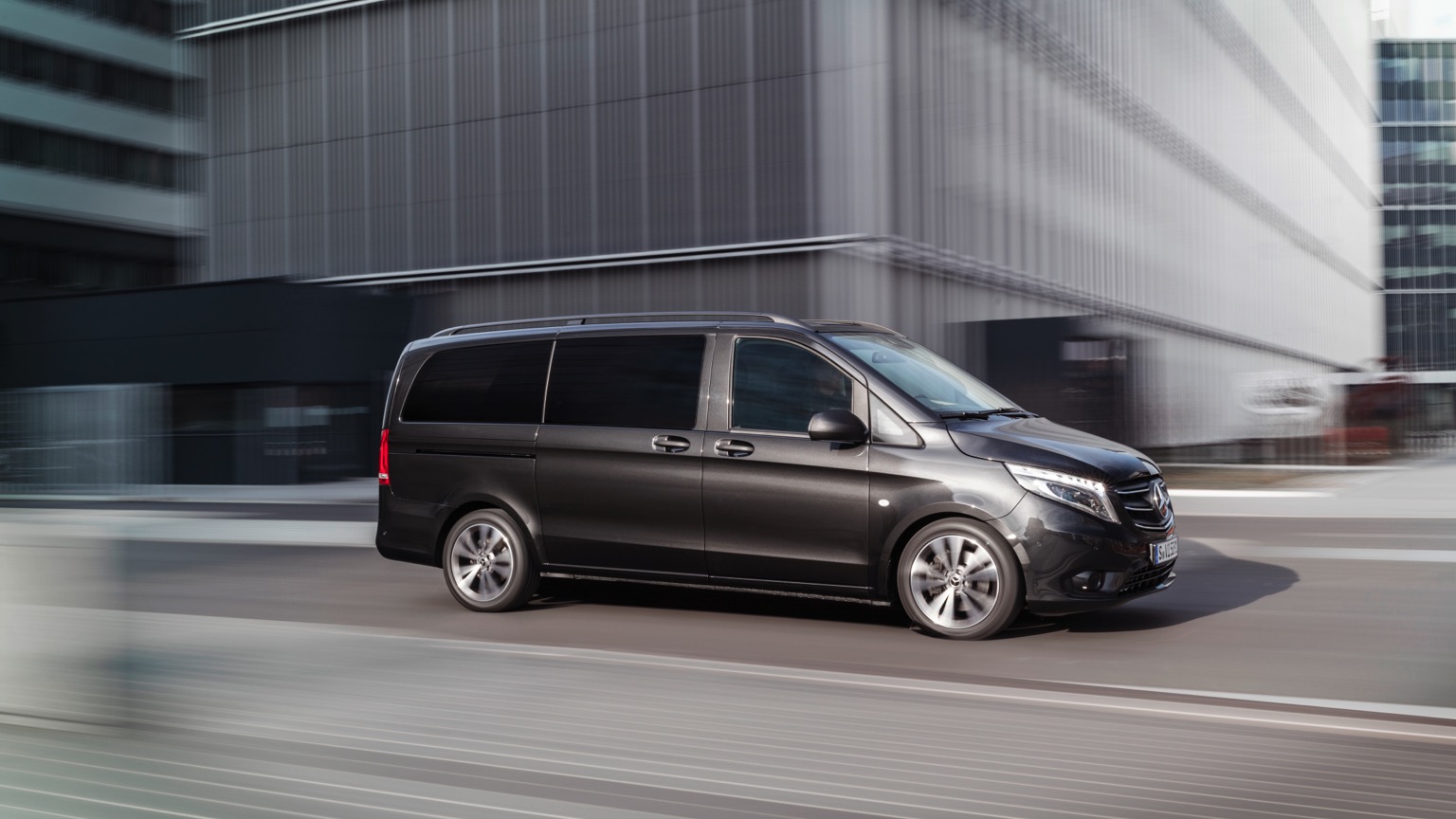 Mercedes_eVito_2019-6