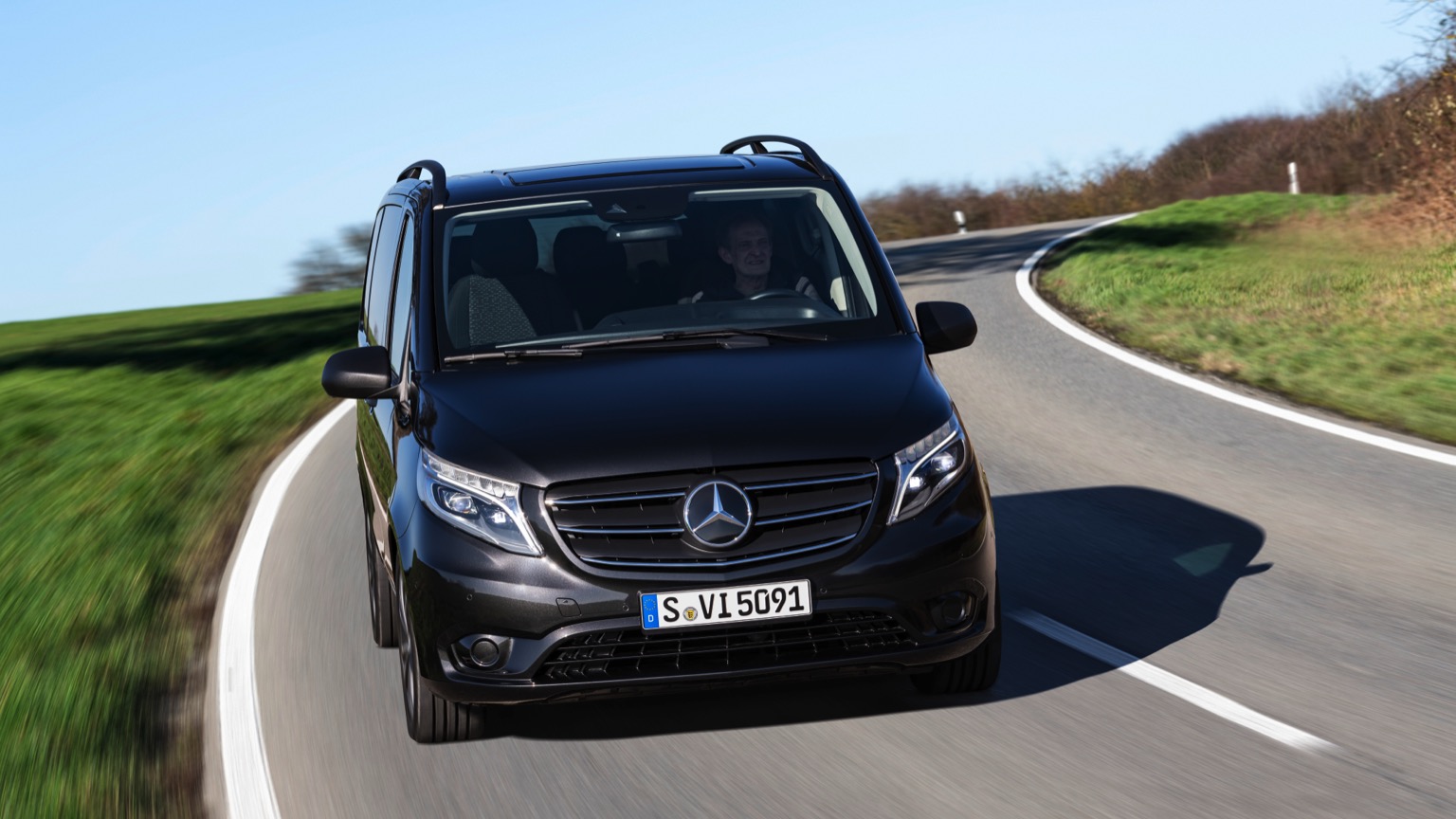 Mercedes_eVito_2019-8