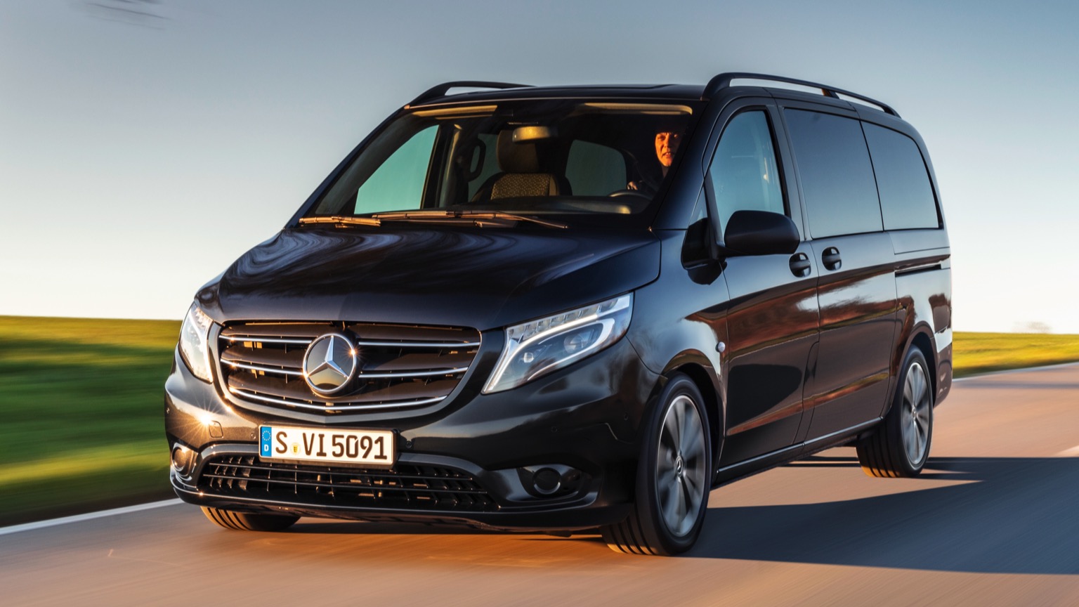 Mercedes_eVito_2019-9