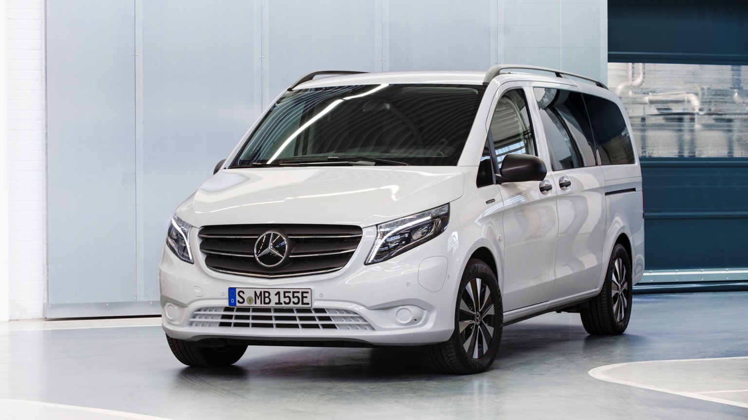 Mercedes_eVito_2021-4
