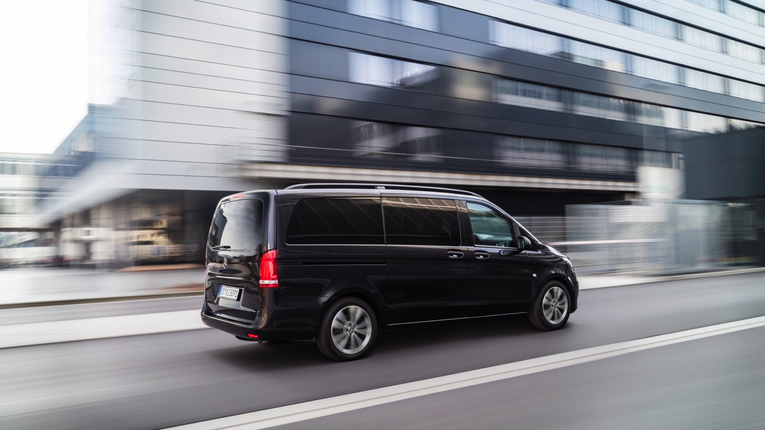 Mercedes_eVito_2021-6