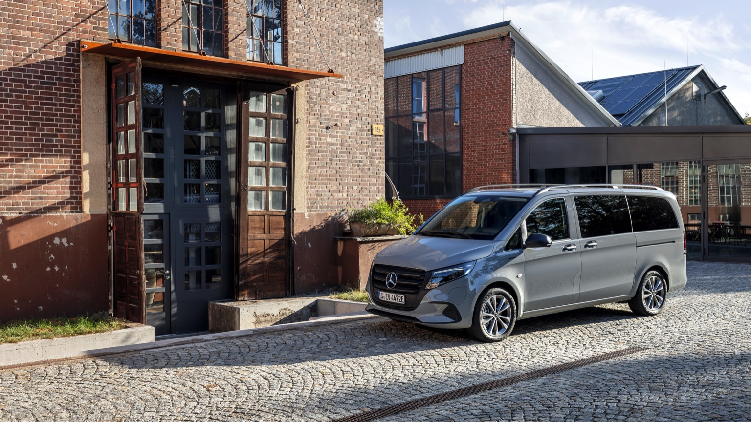 Mercedes_eVito_2024-3
