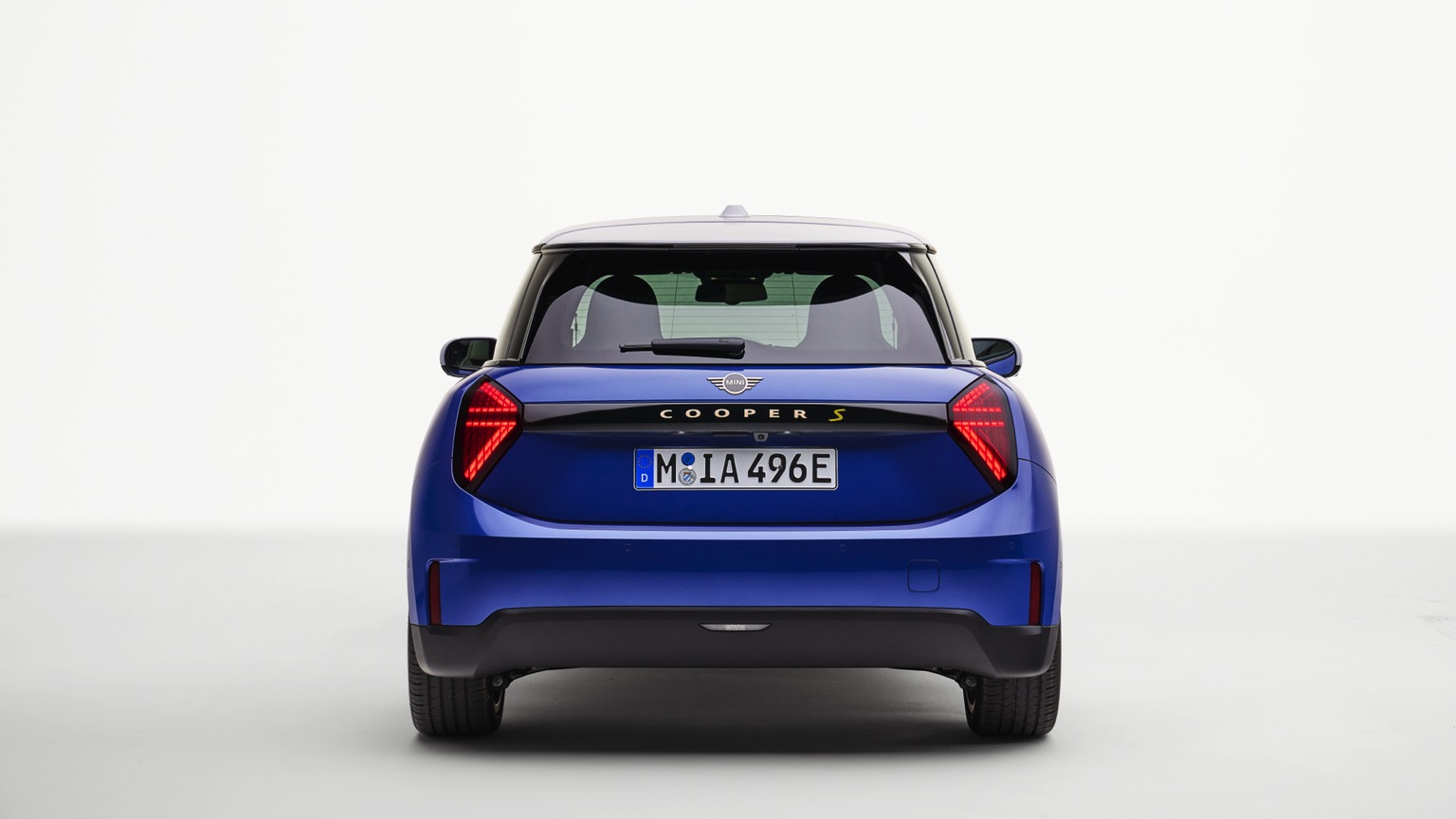 Mini_Cooper_Electric_2024-12