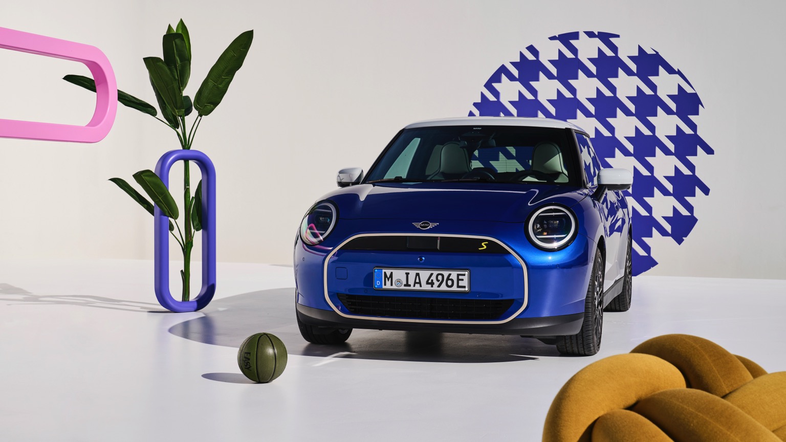 Mini_Cooper_Electric_2024-14