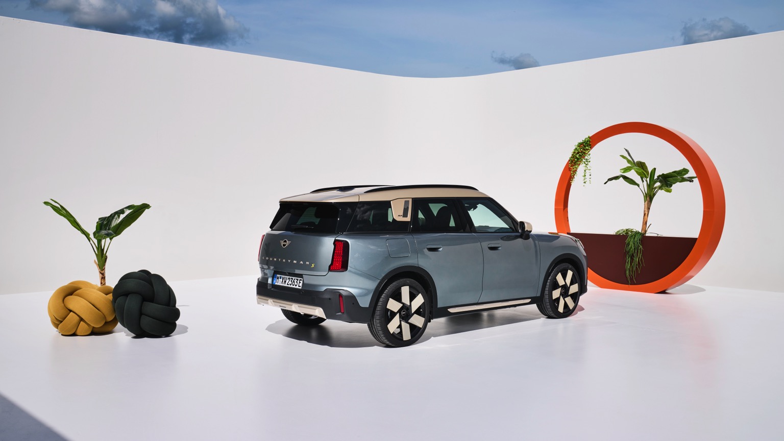Mini_Countryman_2024-11