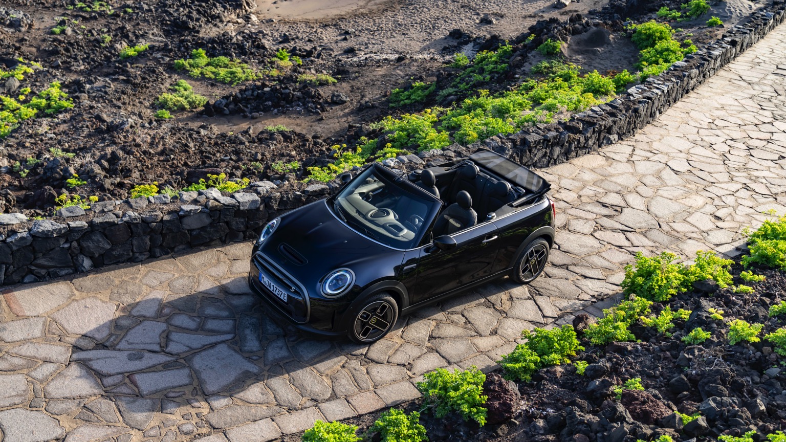 Mini_Electric_Convertible-18