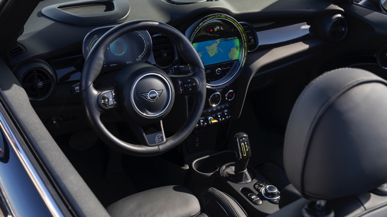 Mini_Electric_Convertible-28