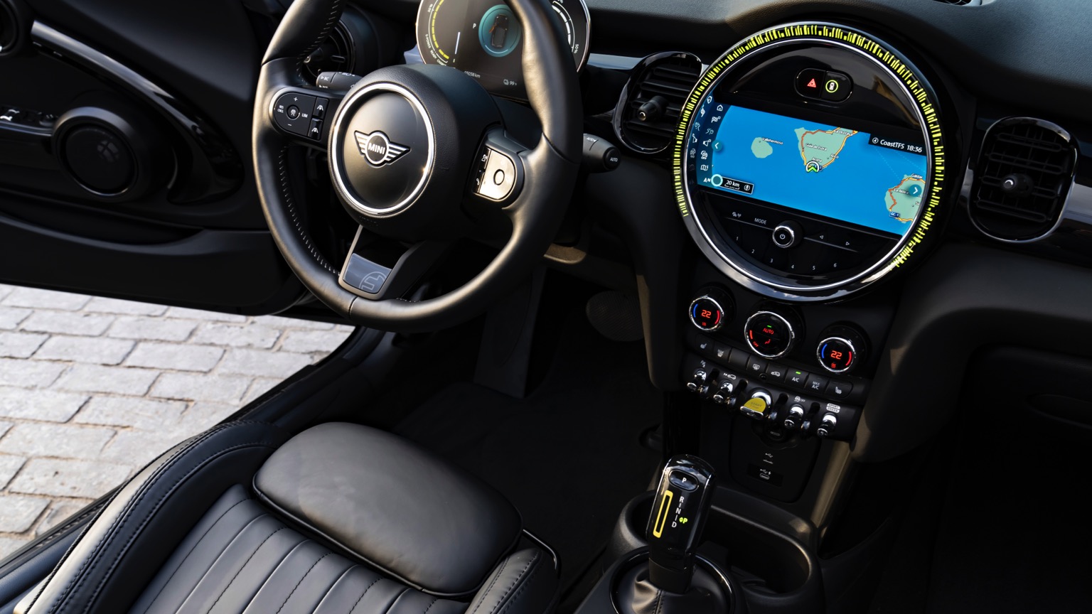 Mini_Electric_Convertible-32