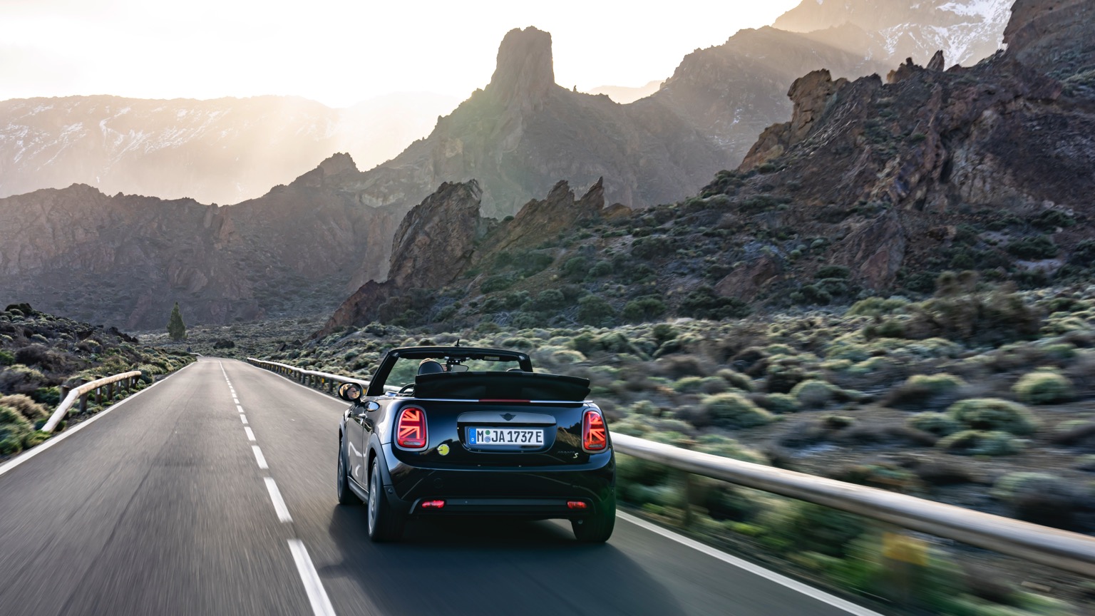 Mini_Electric_Convertible-6