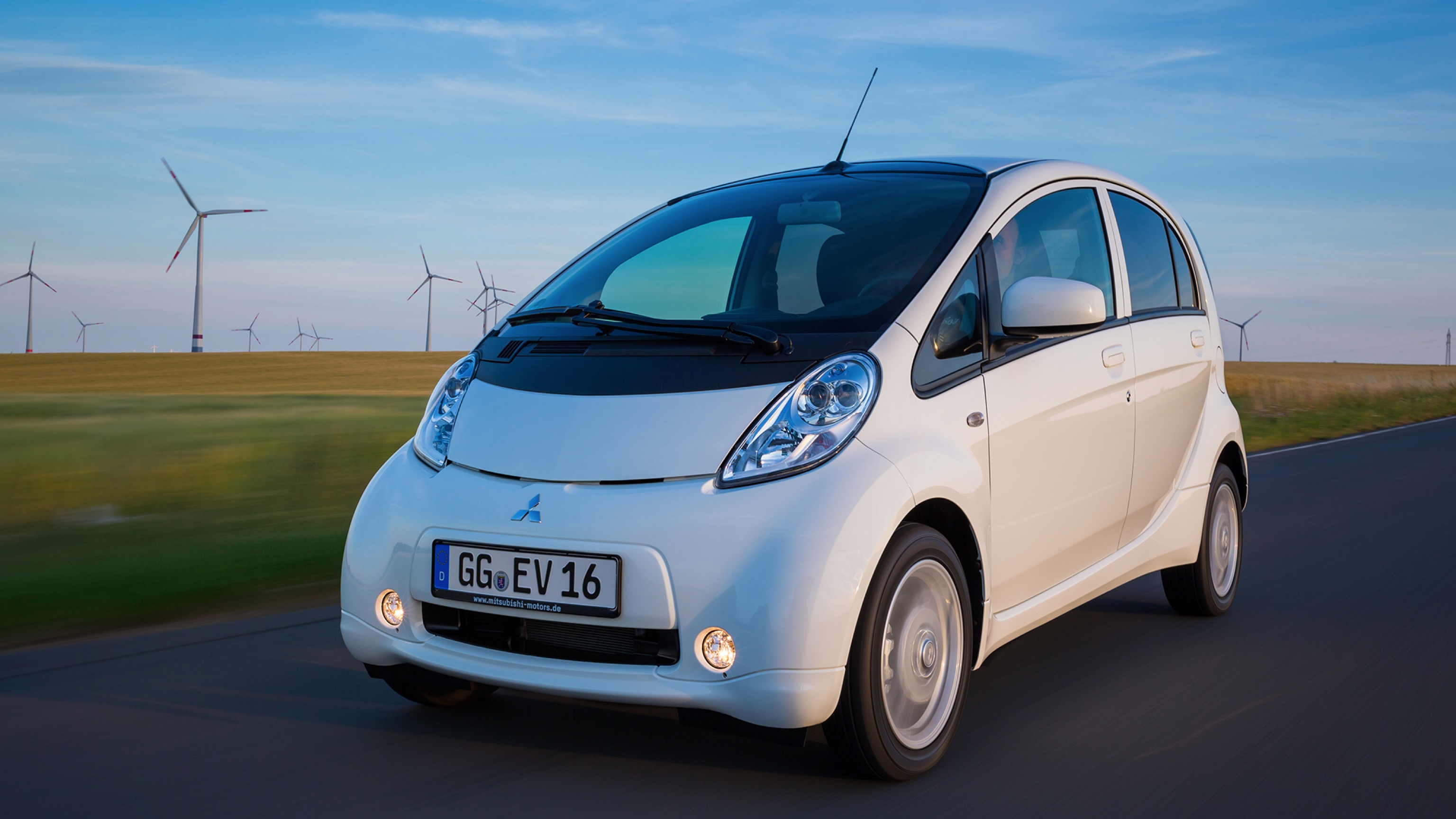 Mitsubishi_i-MiEV-2