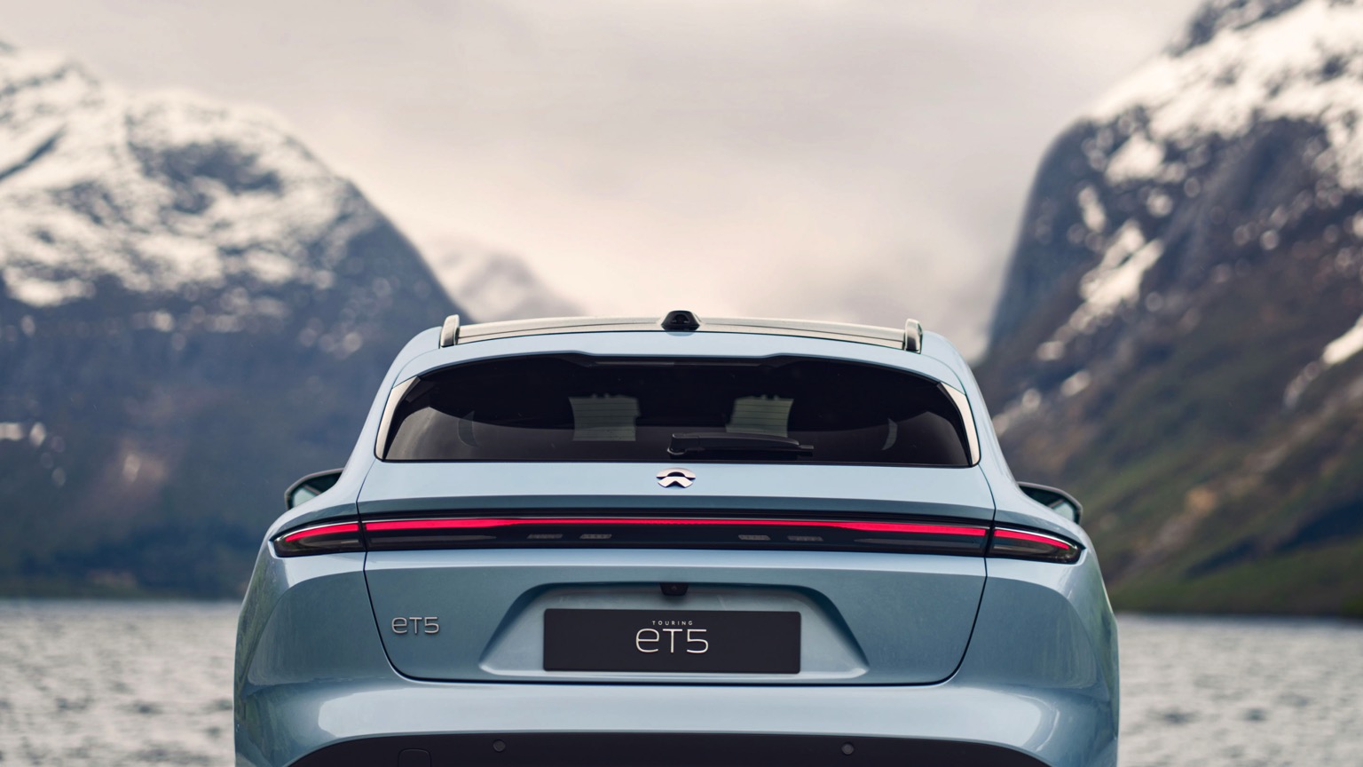 NIO_ET5_Touring-6