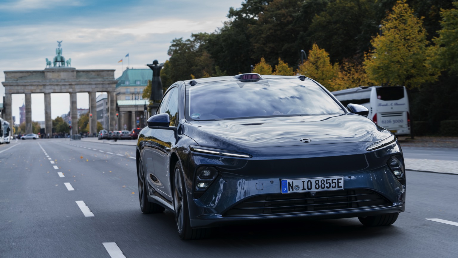 NIO_ET7-2