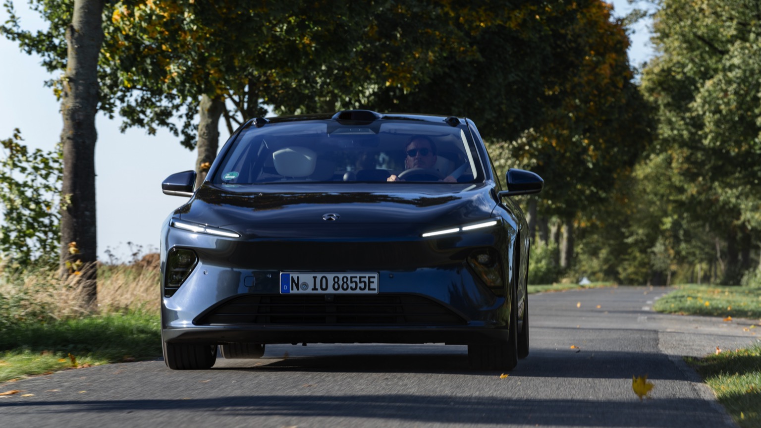 NIO_ET7-4