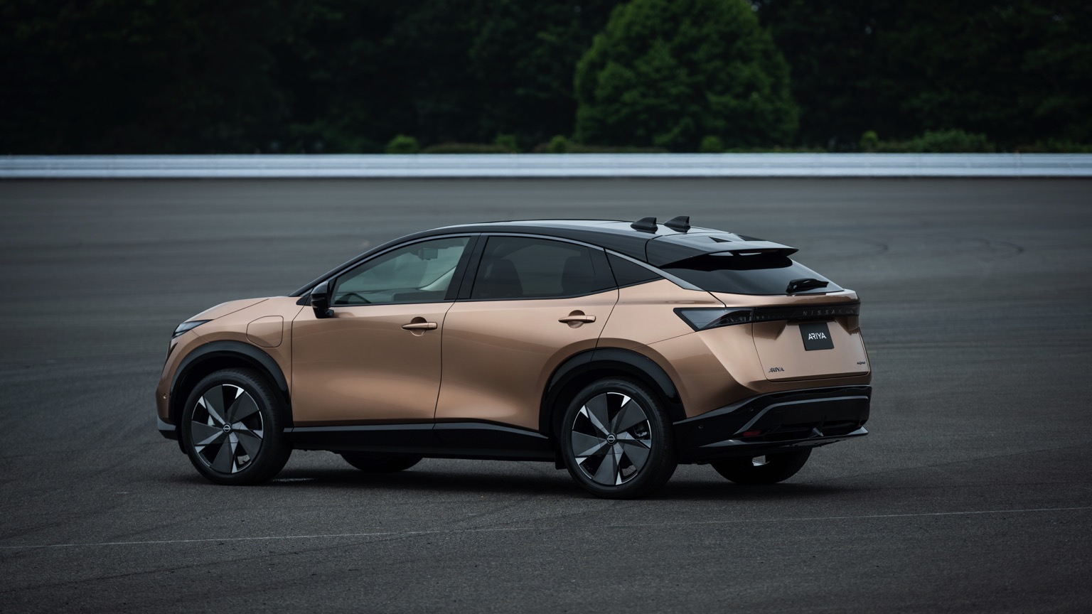 Nissan_Ariya-2