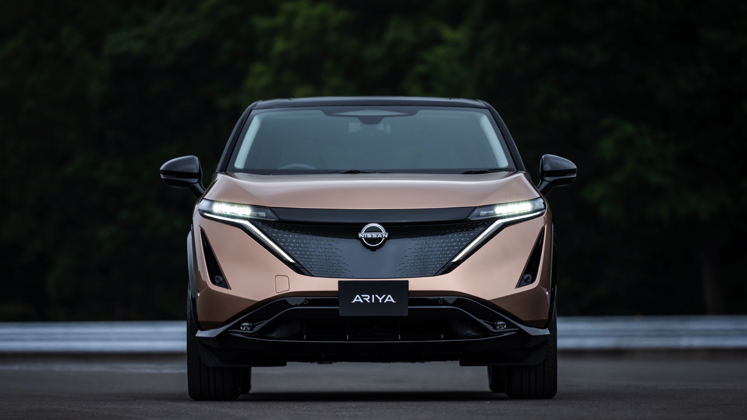 Nissan_Ariya-3