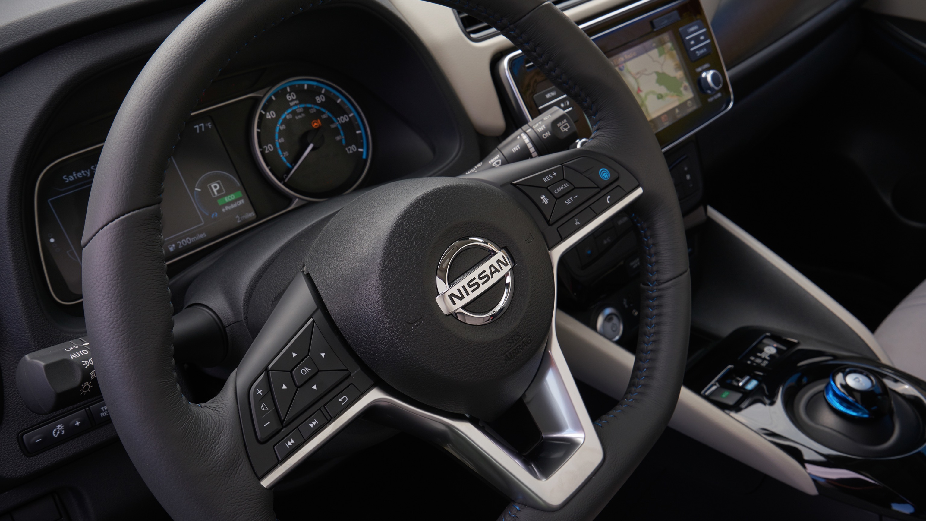 Nissan_Leaf_2018-21