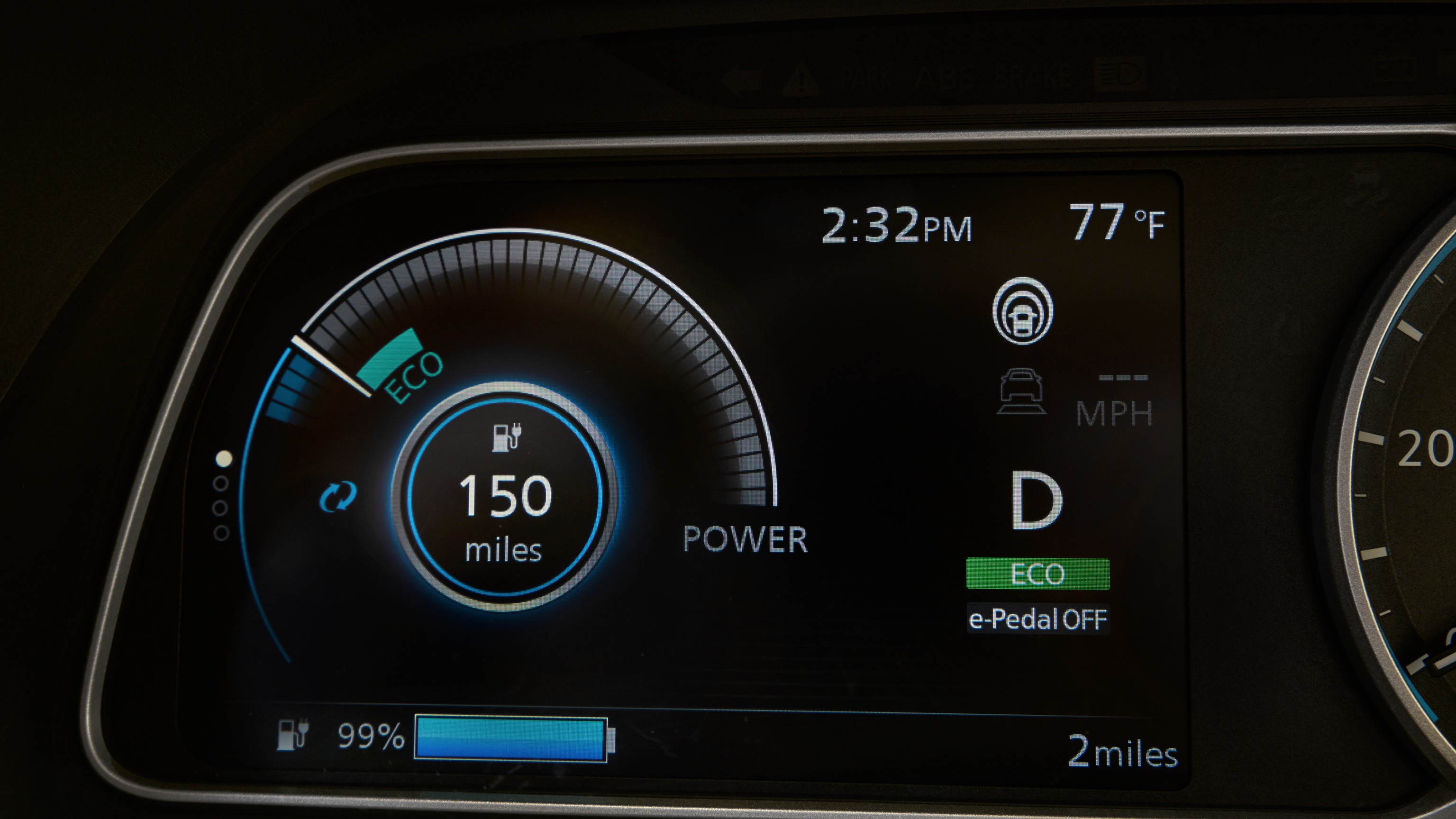 Nissan_Leaf_2018-22