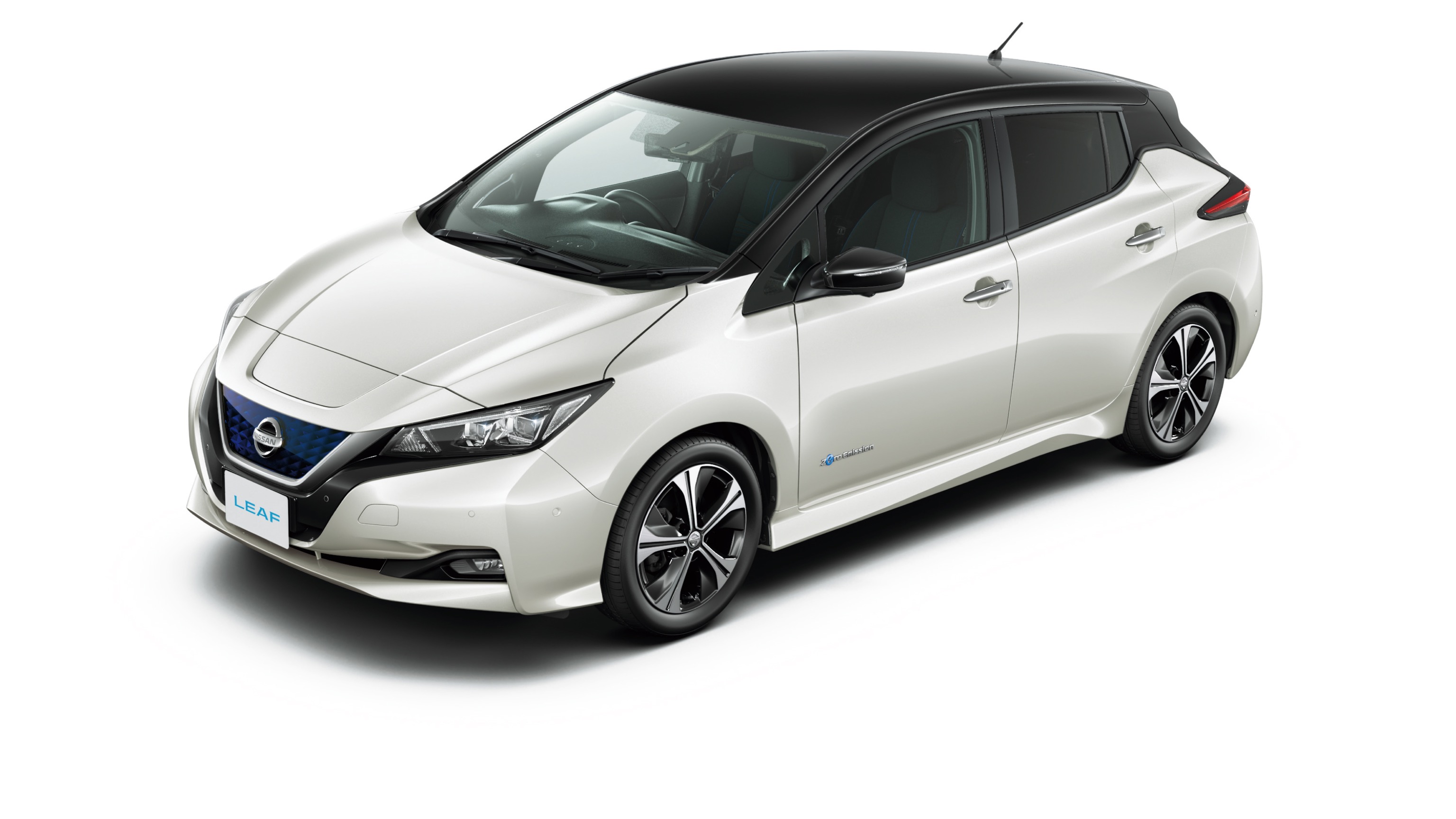 Nissan_Leaf_2018-36