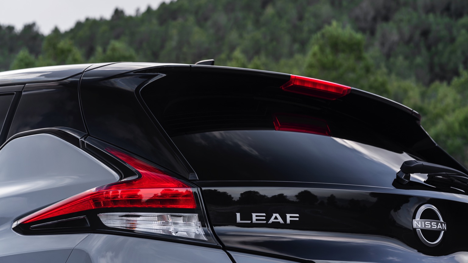 Nissan_Leaf_2022-27