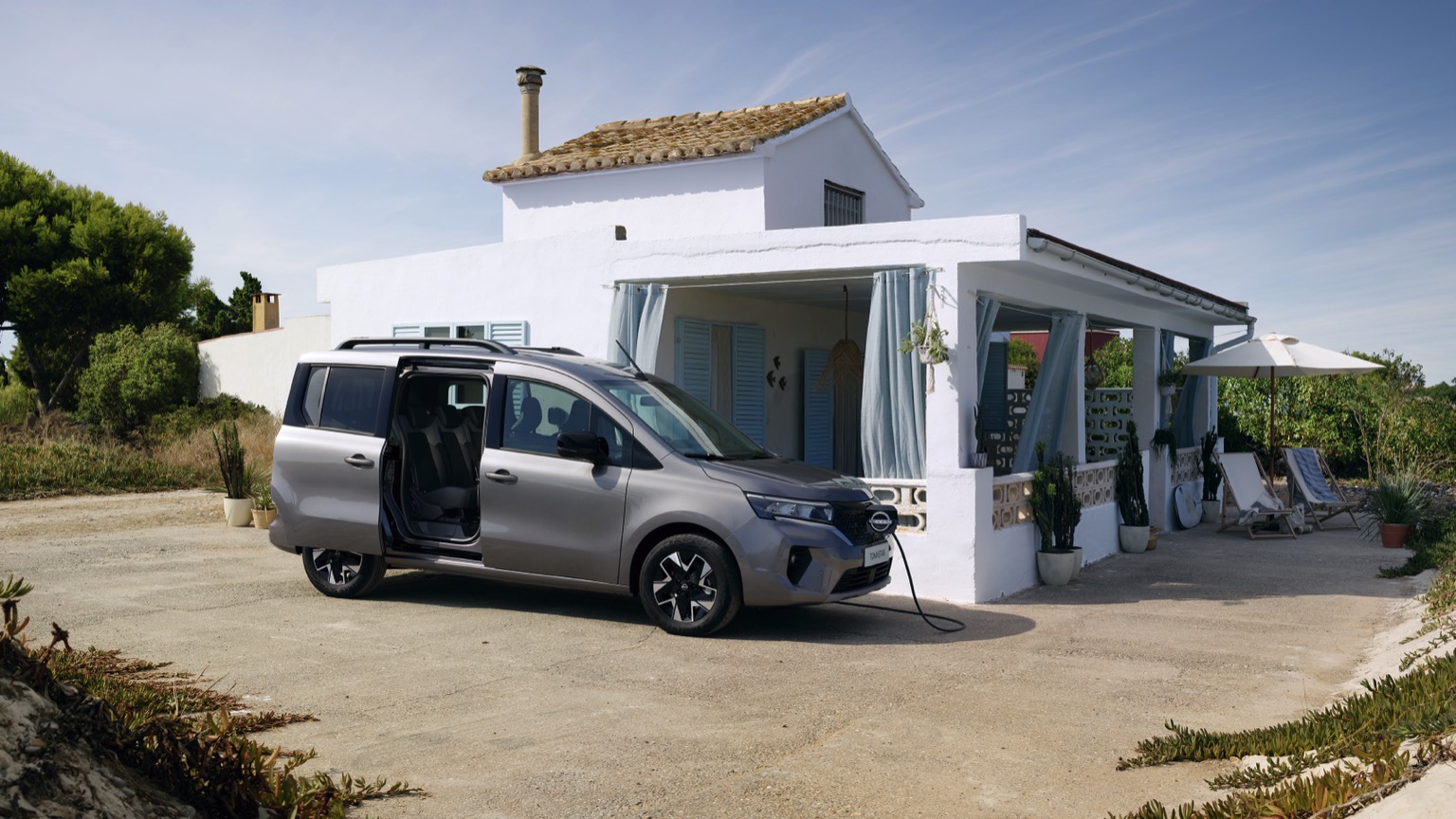 Nissan_Townstar_2023-2
