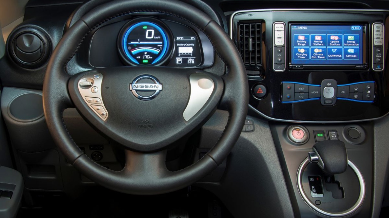 Nissan_e-NV200_Evalia-11