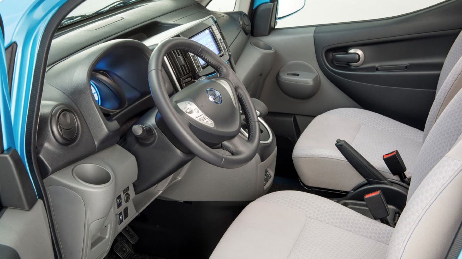 Nissan_e-NV200_Evalia-9