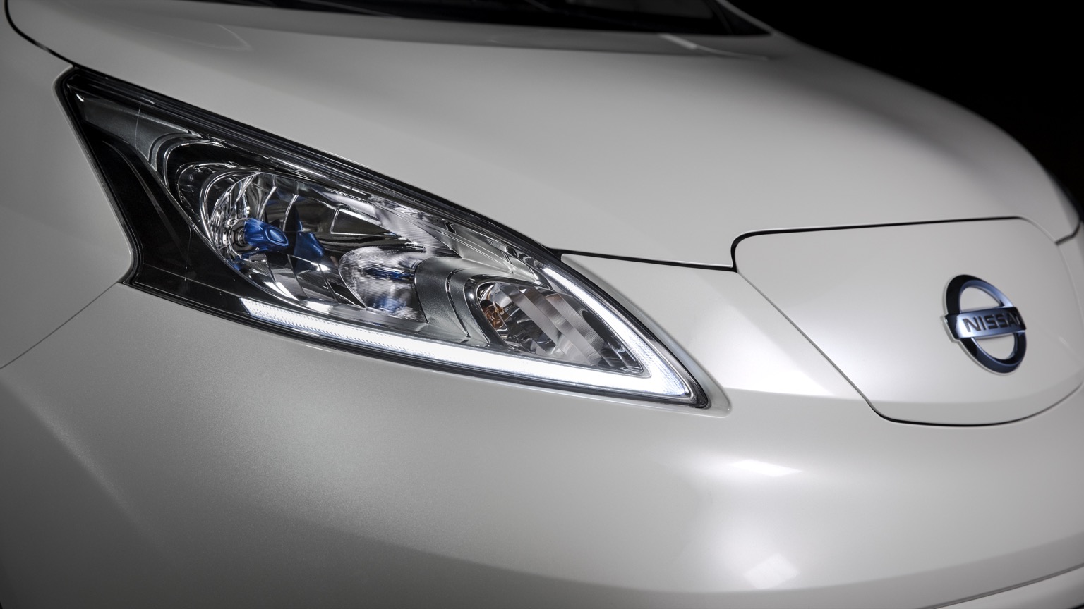 Nissan_e-NV200_Evalia_2018-17