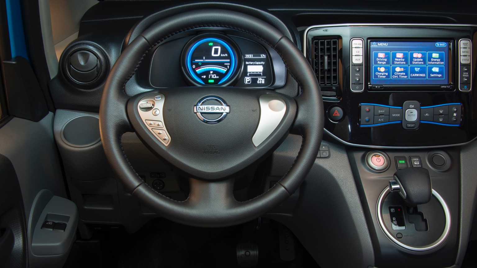 Nissan_e-NV200_Evalia_2018-23