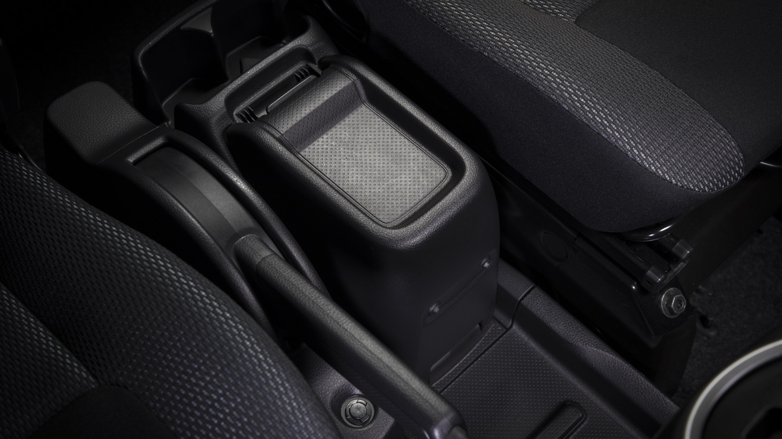 Nissan_e-NV200_Evalia_2018-28