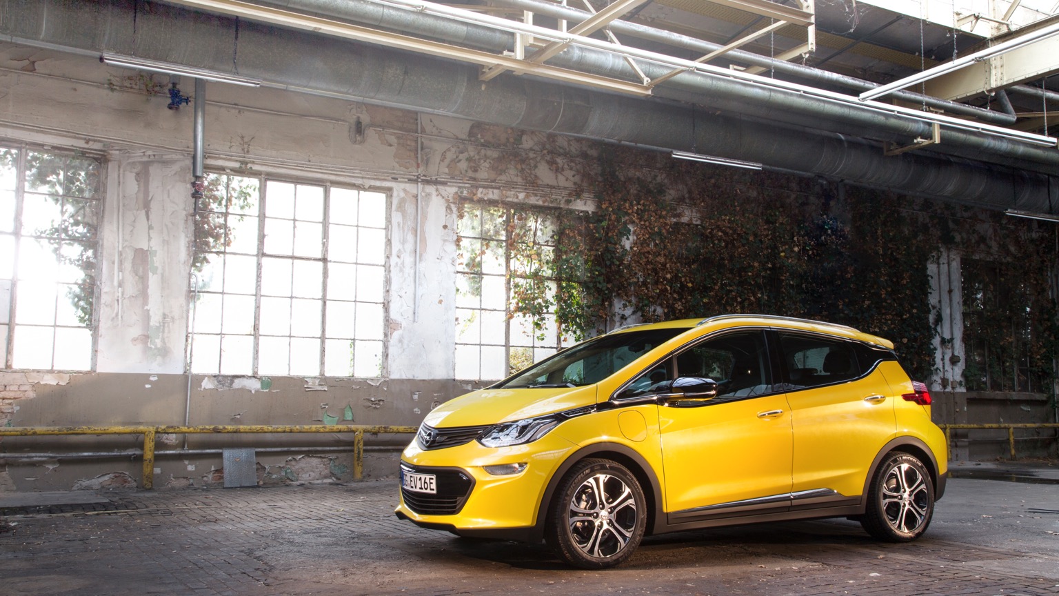 Opel_Ampera-e-8