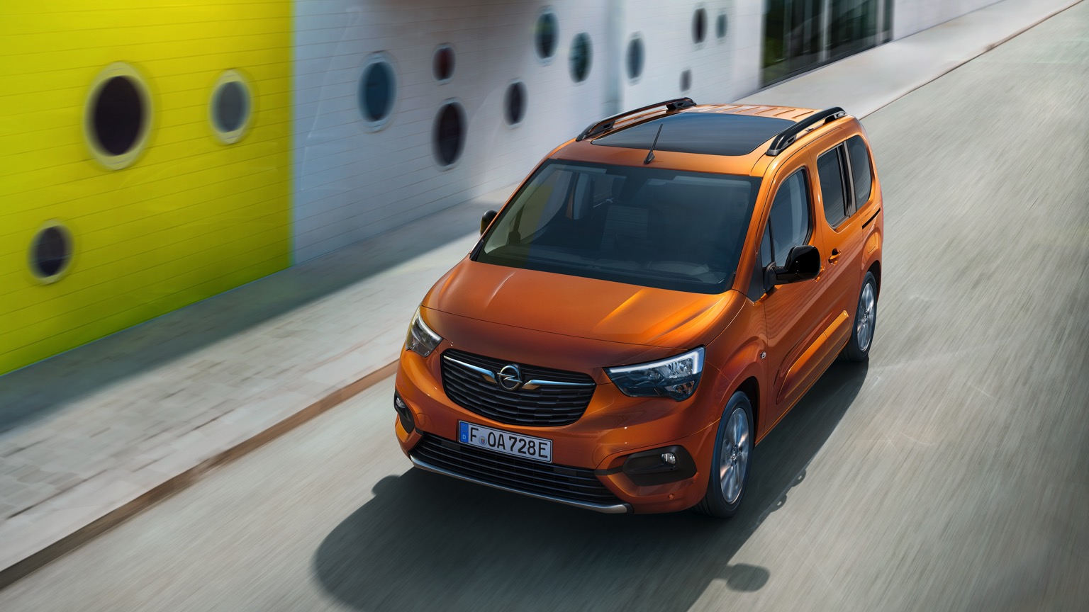 Opel_Combo-e_Life-2