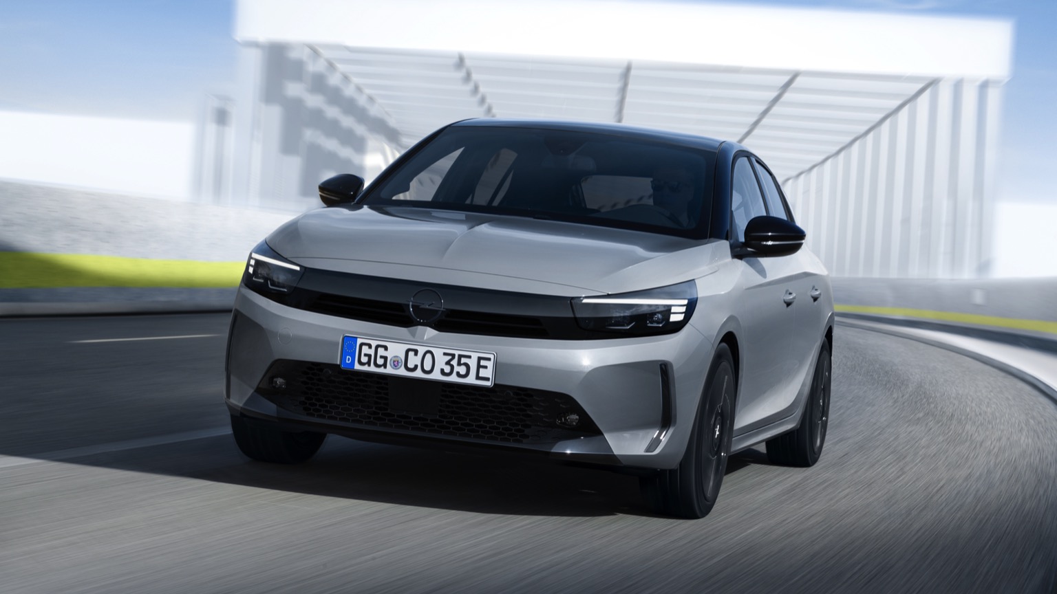 Opel_Corsa_Electric_2023-3