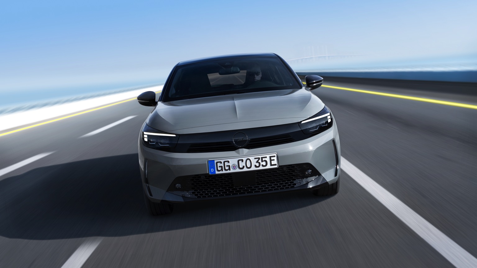 Opel_Corsa_Electric_2023-5