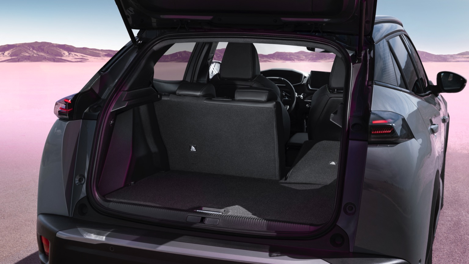 Peugeot_e-2008_2024-14