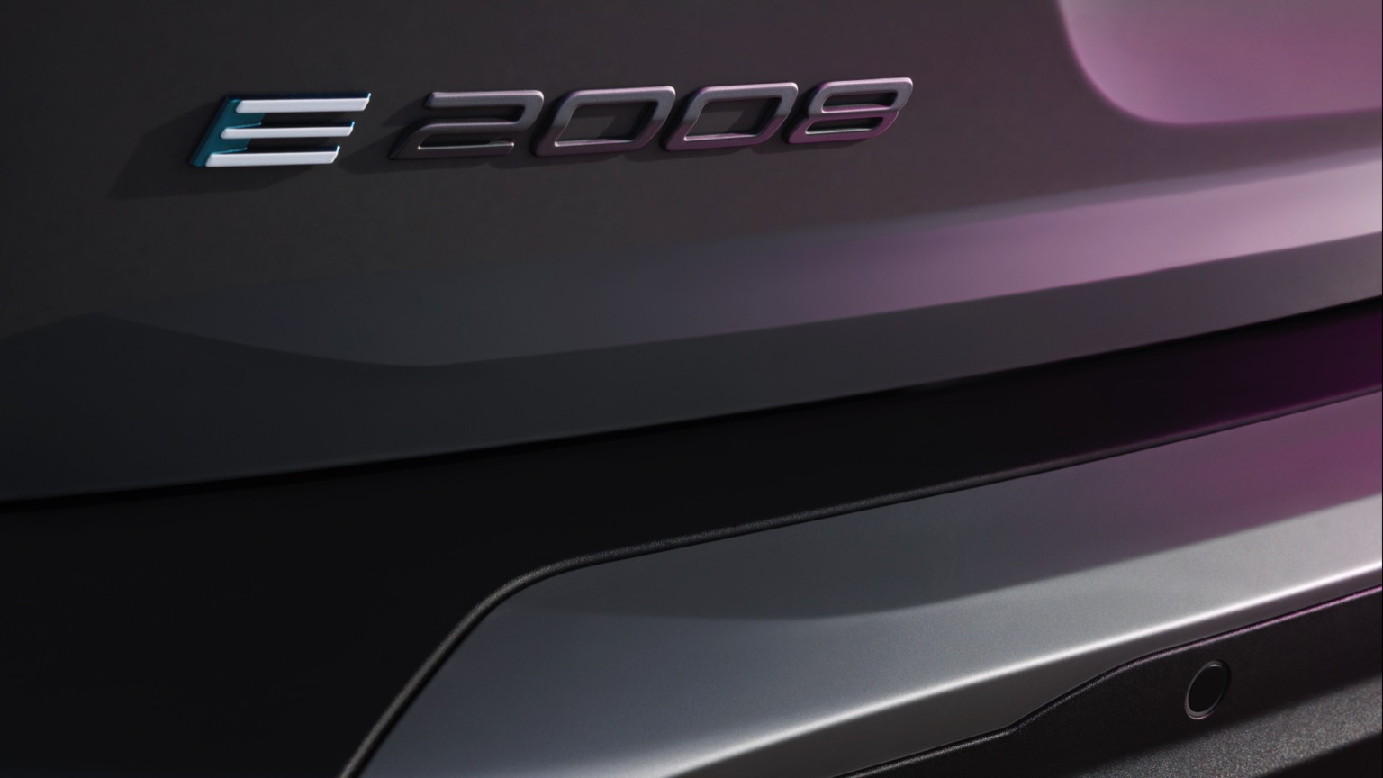 Peugeot_e-2008_2024-16