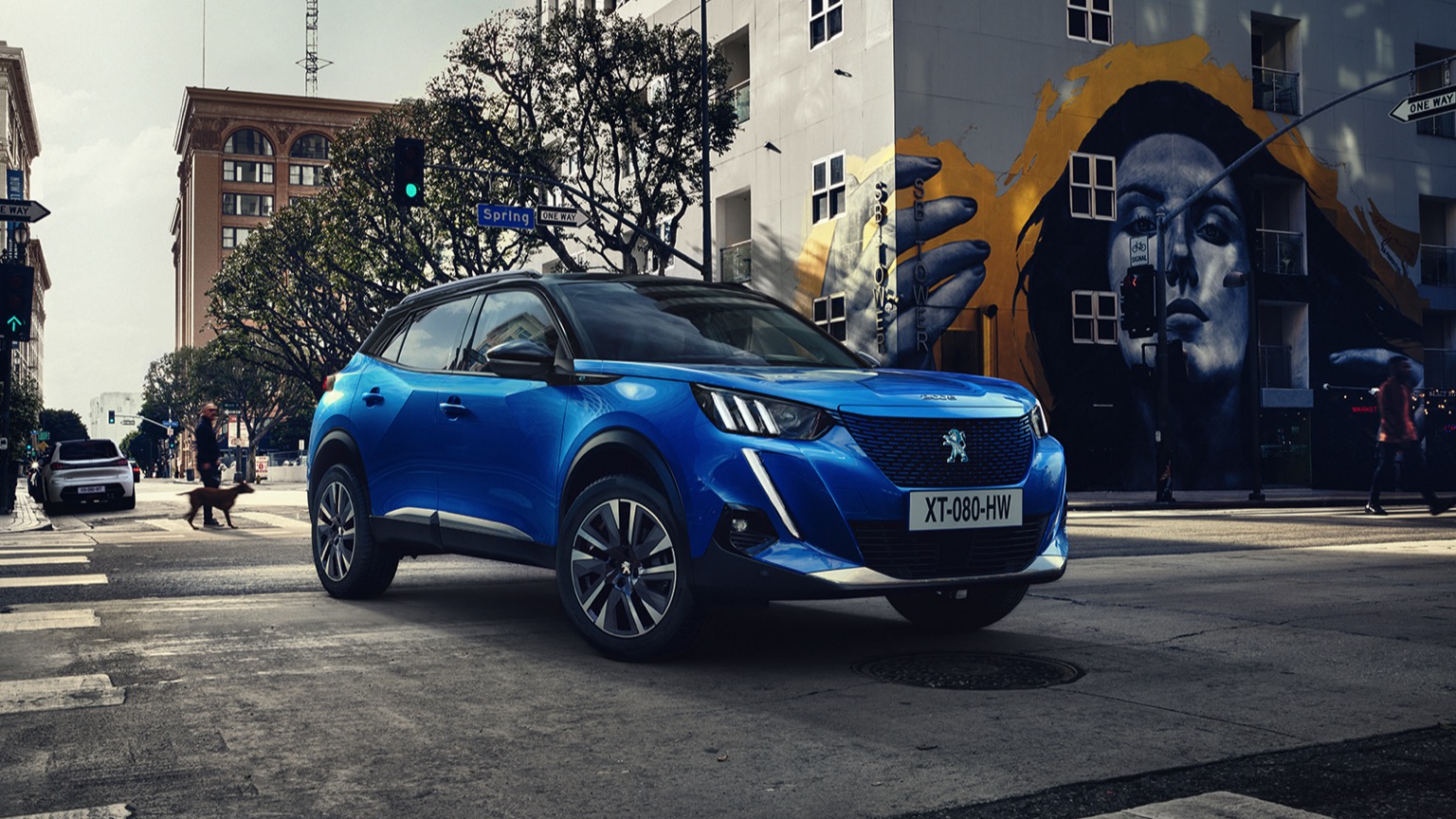 Peugeot_e-2008_SUV-1